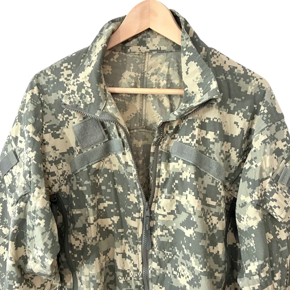 Official US Army Gen III Digital Camo Wind Jacket – Medium Long